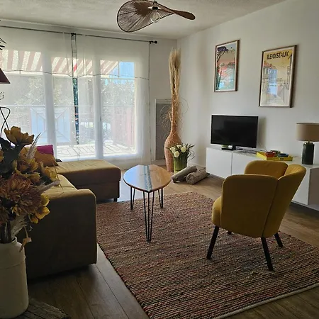 Apartment With Terrace In Gujan-Mestras